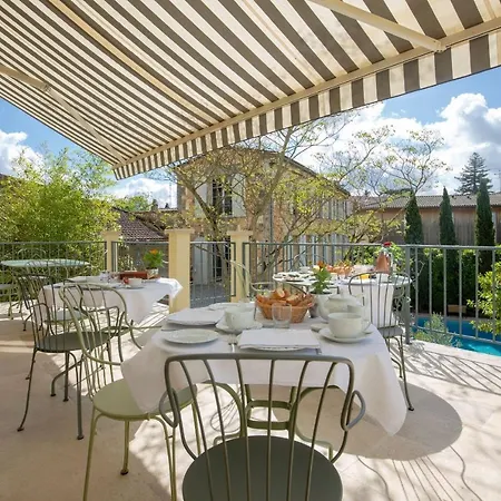 Le Clos D'argenson Bed & Breakfast 2*