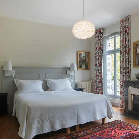 Le Clos D'argenson 4* ברגרק