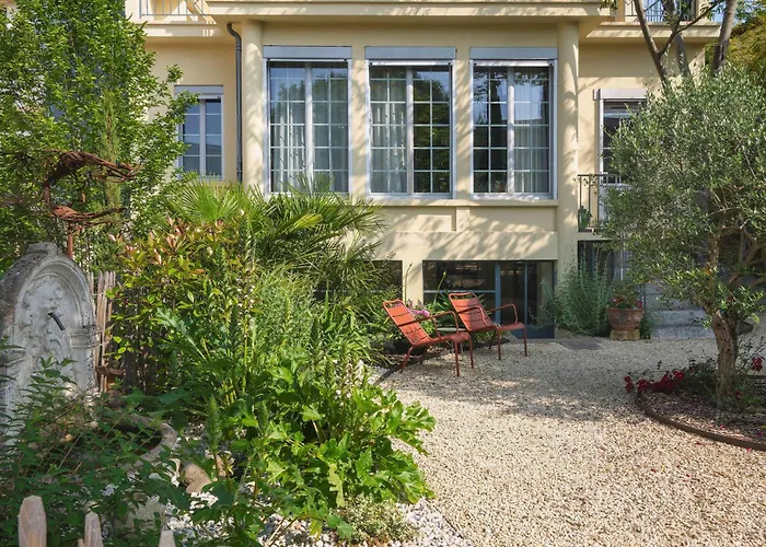 Couette-café Le Clos D'argenson 4*